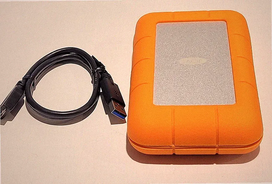 LaCie Rugged Portable RAID ENCLOSURE for 2 X2TB SATA 2.5 into THUNDERBOLT2/USB 3