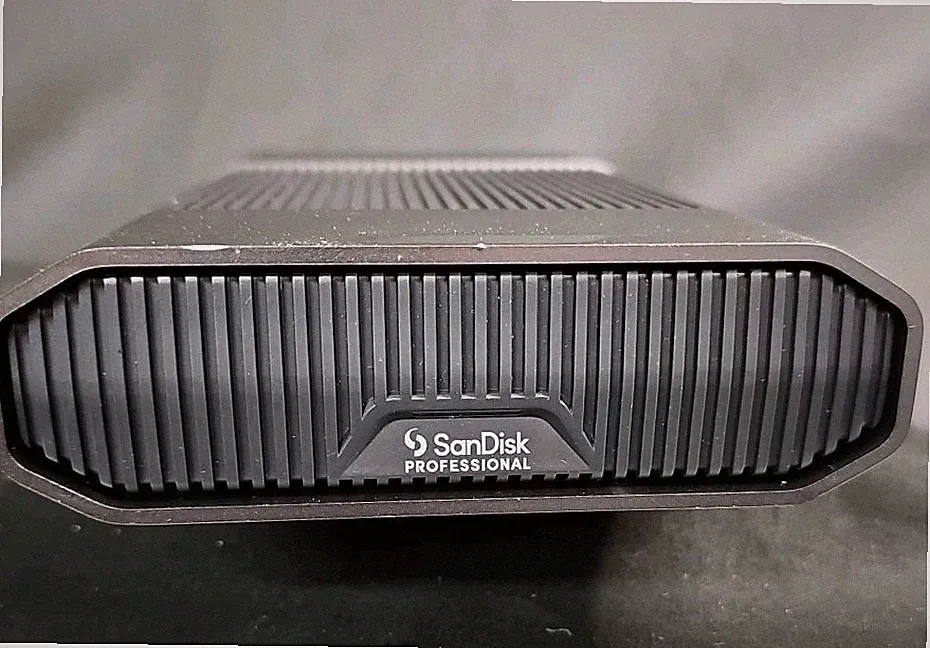 SanDisk Professional 8TB G-DRIVE PROJECT Thunderbolt 3 External Hard Drive